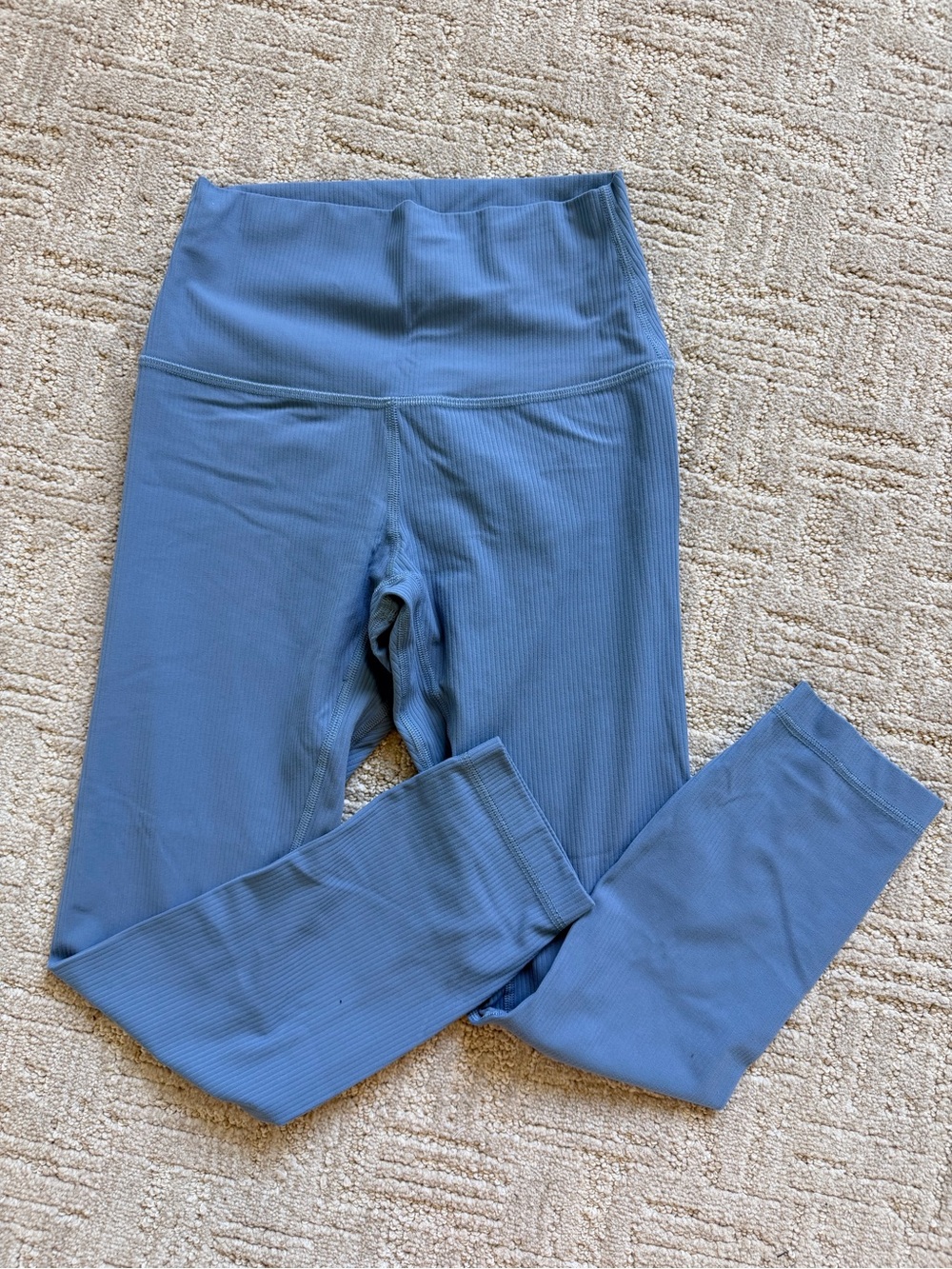 Lululemon High-Rise Ribbed Cropped Leggings in Slate Blue